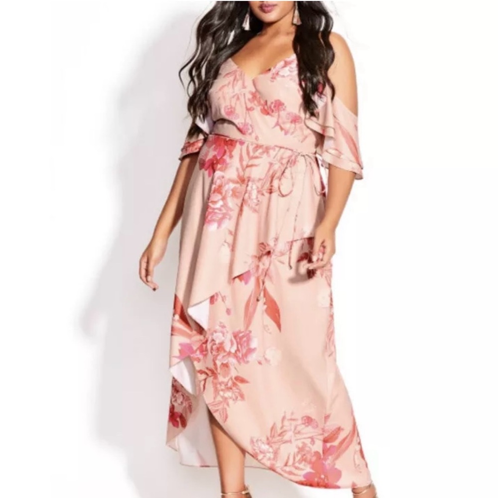 City Chic Elegant Ruffle Maxi dress. Beatiful floral with off shoulder design.
